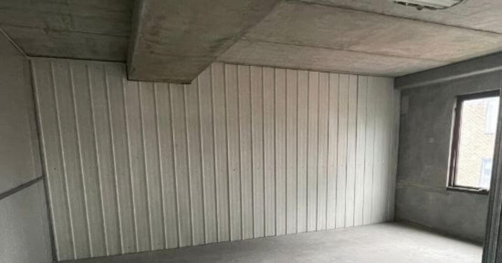 storage unit, self storage unit, storage unit rental Melbourne, Melbourne storage box rental, self storage facility Melbourne, storage box Melbourne, empty storage unit in Melbourne